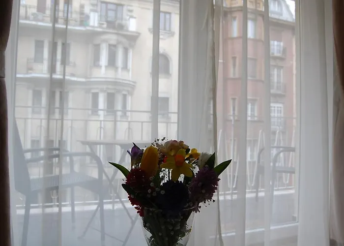 Downtown With Balcony & Optional Garage & Restaurant In The Building Budapesta