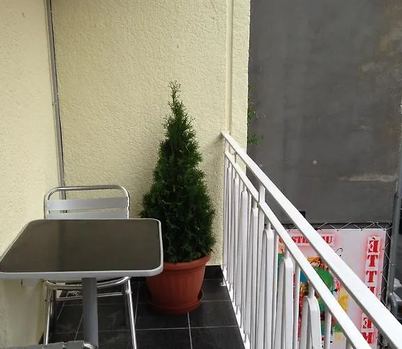 Apartament Downtown With Balcony & Optional Garage & Restaurant In The Building *